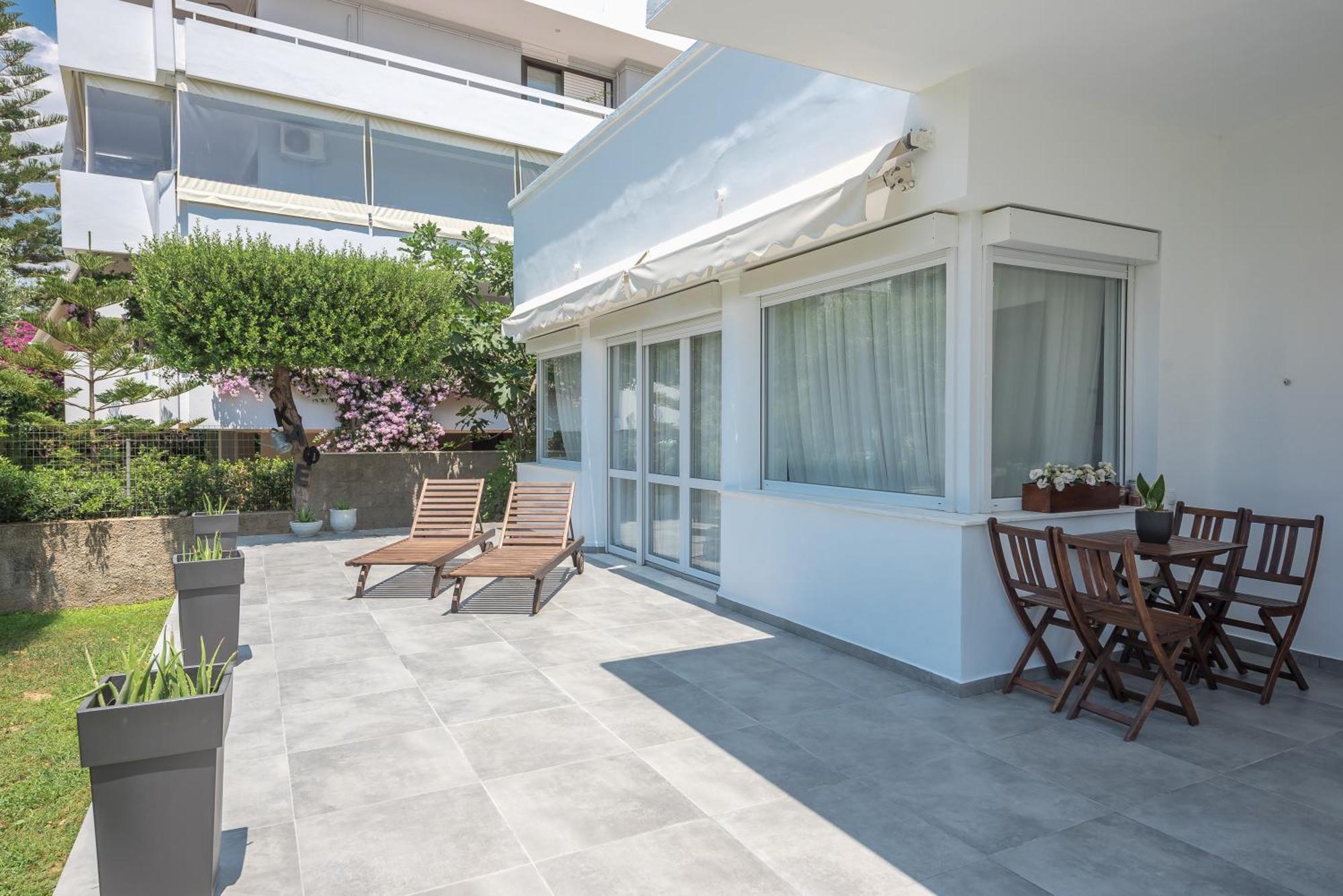 Garden Villa Glyfada Athens Exterior photo