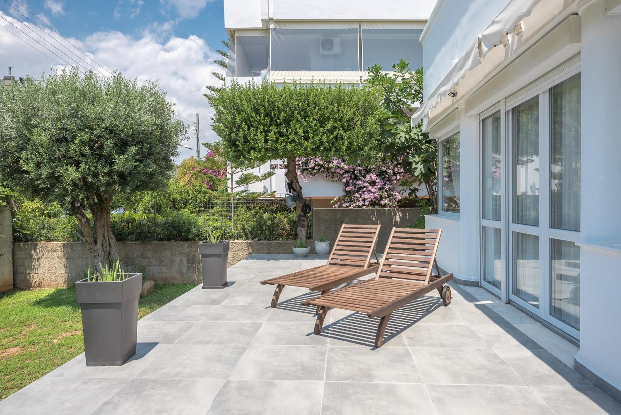 Garden Villa Glyfada Athens Exterior photo